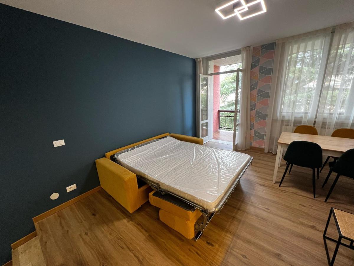 Apartment Cornicello With Pool By Glam Μπαρντολίνο Εξωτερικό φωτογραφία