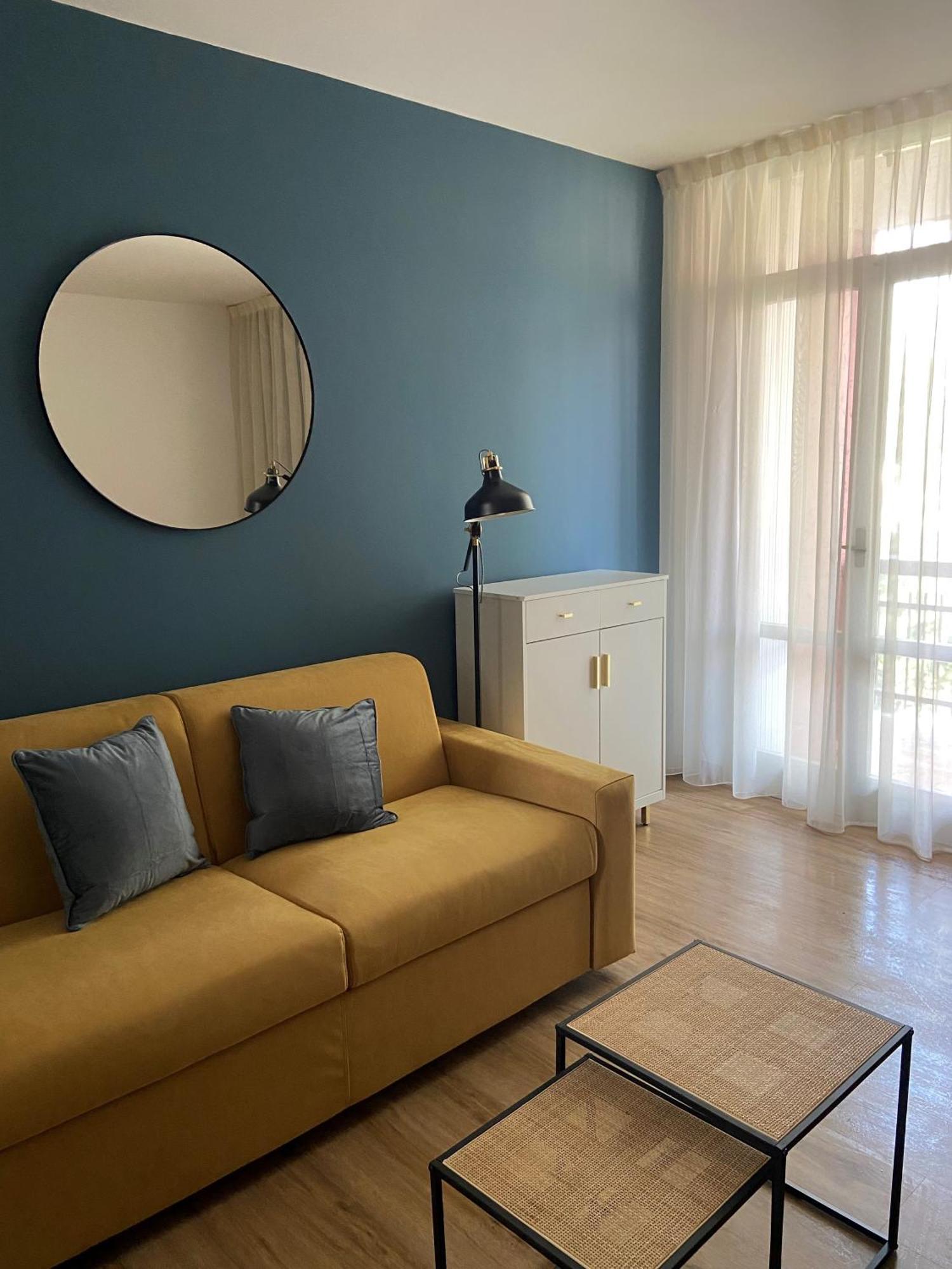 Apartment Cornicello With Pool By Glam Μπαρντολίνο Εξωτερικό φωτογραφία